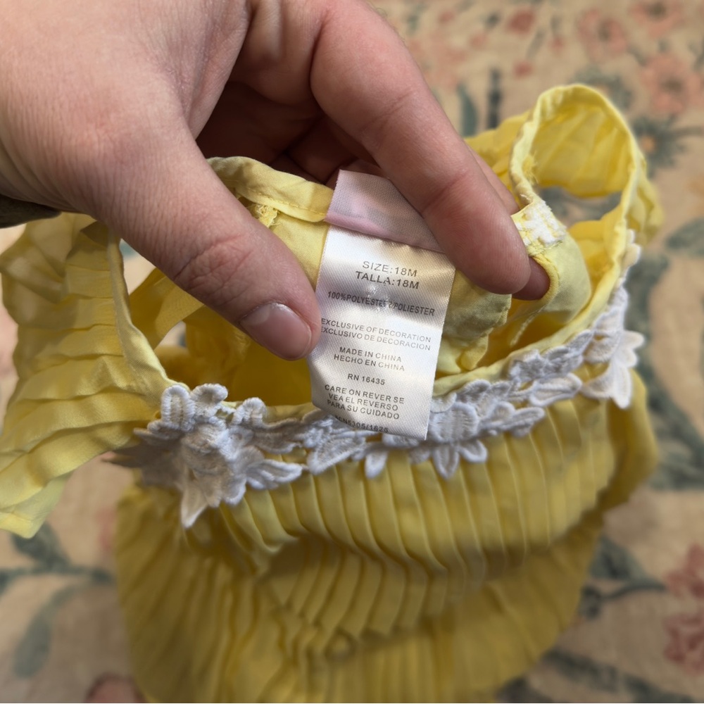 Nannette Baby Yellow Pleated Dress with White Lace 18 Month - Picture 5 of 6